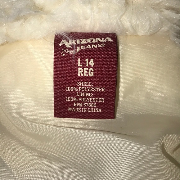 Faux fur vest - Picture 5 of 5